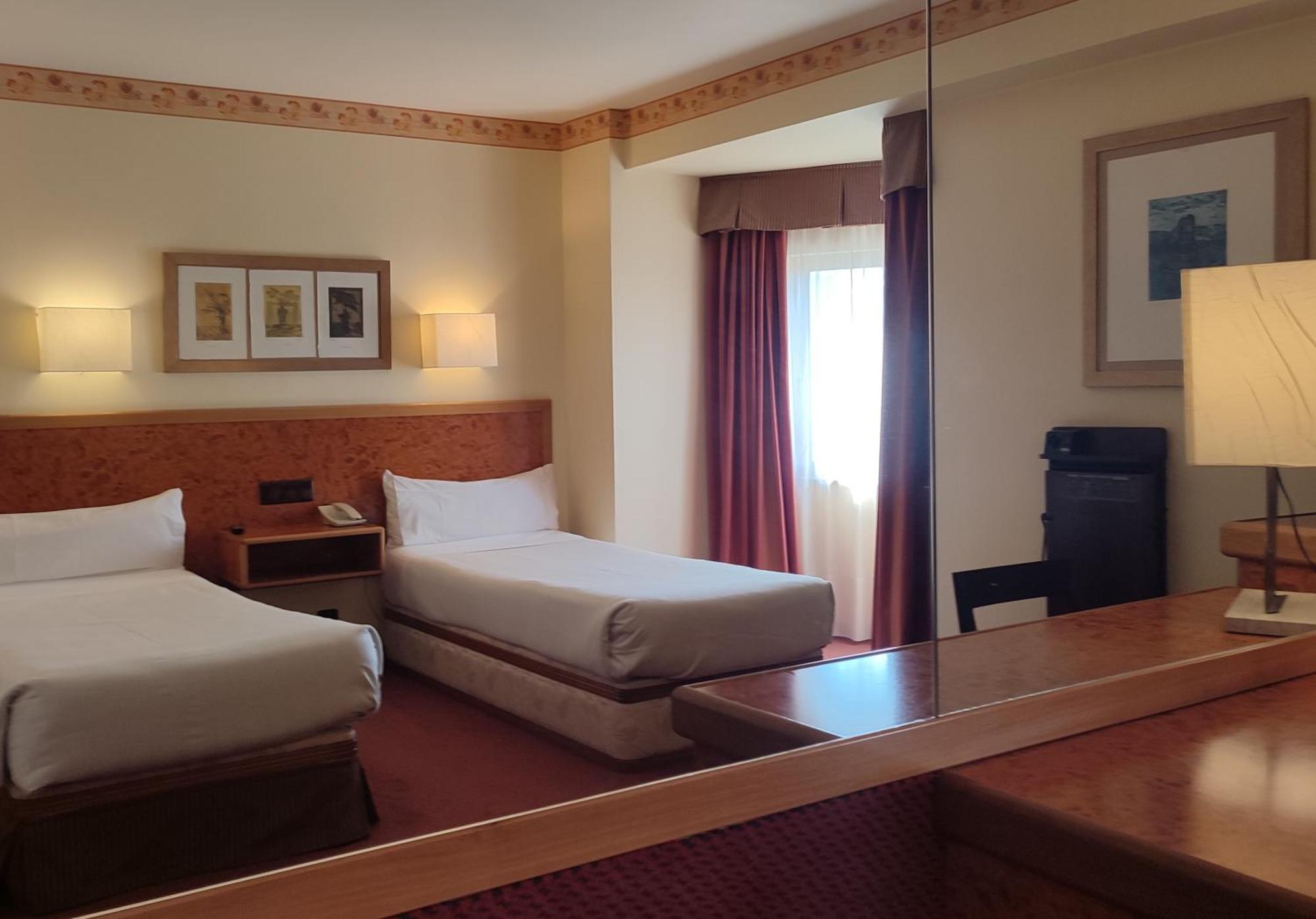 Hotel Sercotel Cuatro Postes Авіла Екстер'єр фото