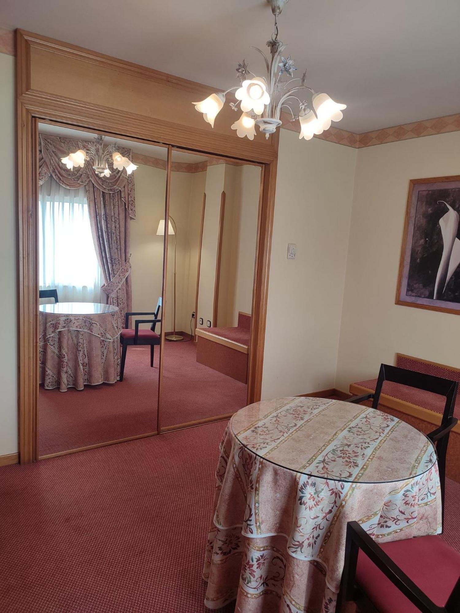 Hotel Sercotel Cuatro Postes Авіла Екстер'єр фото